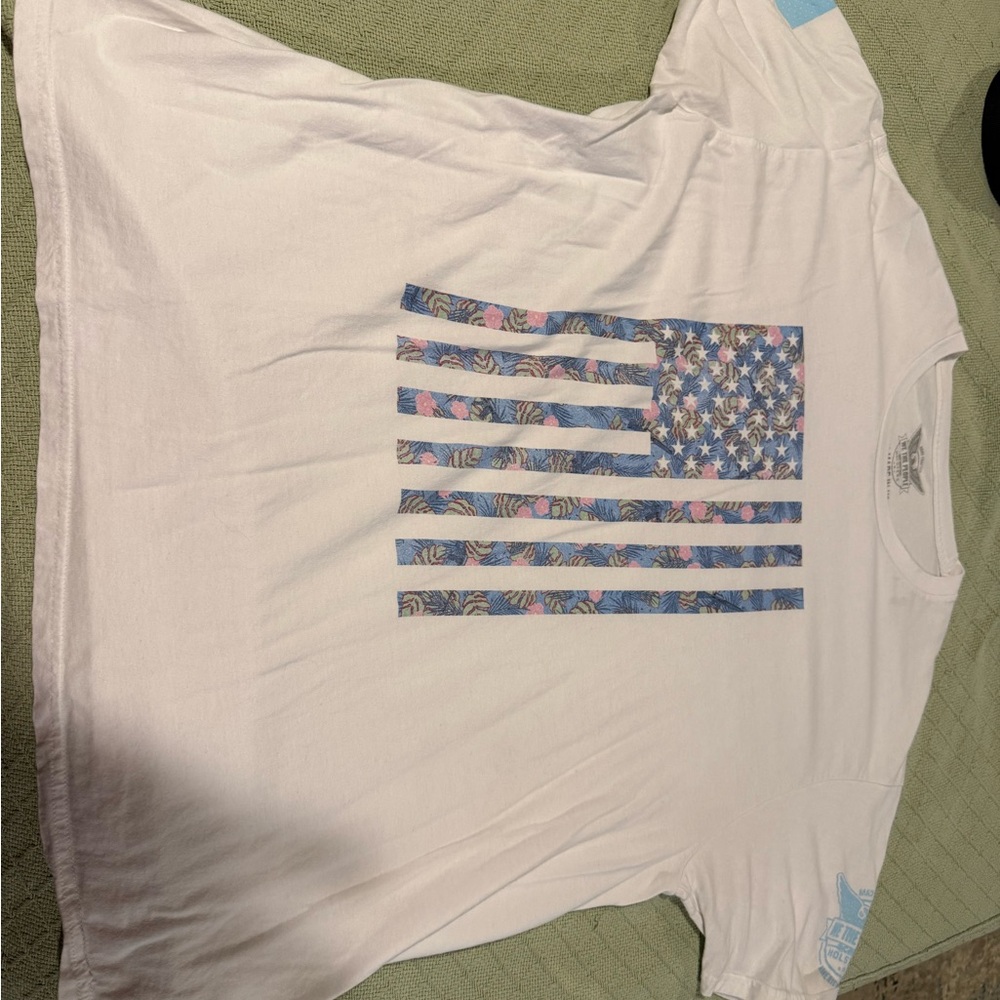 Grunt style white floral flag t-shirt